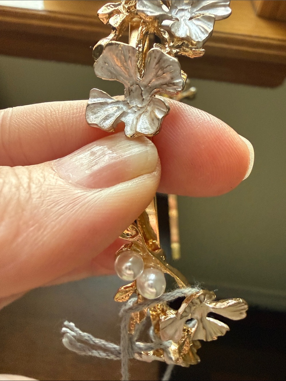 a new day Gold Floral Drop headband with White Pearls